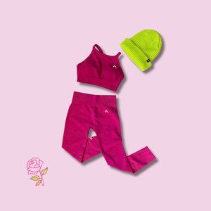 Oner Active EFFORTLESS SEAMLESS HIGH NECK BRALETTE & CLASSIC SEAMLESS LEGGINGS